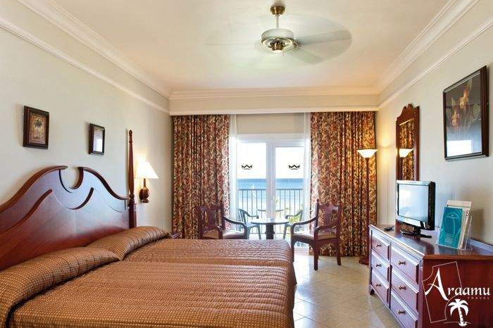 Jamaika, RIU Montego Bay****